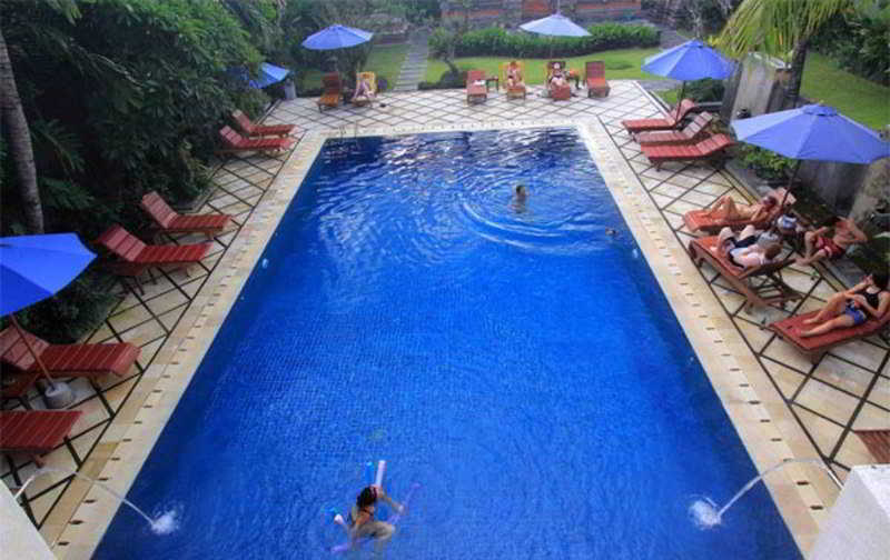 Puri Raja Hotel Legian Extérieur photo